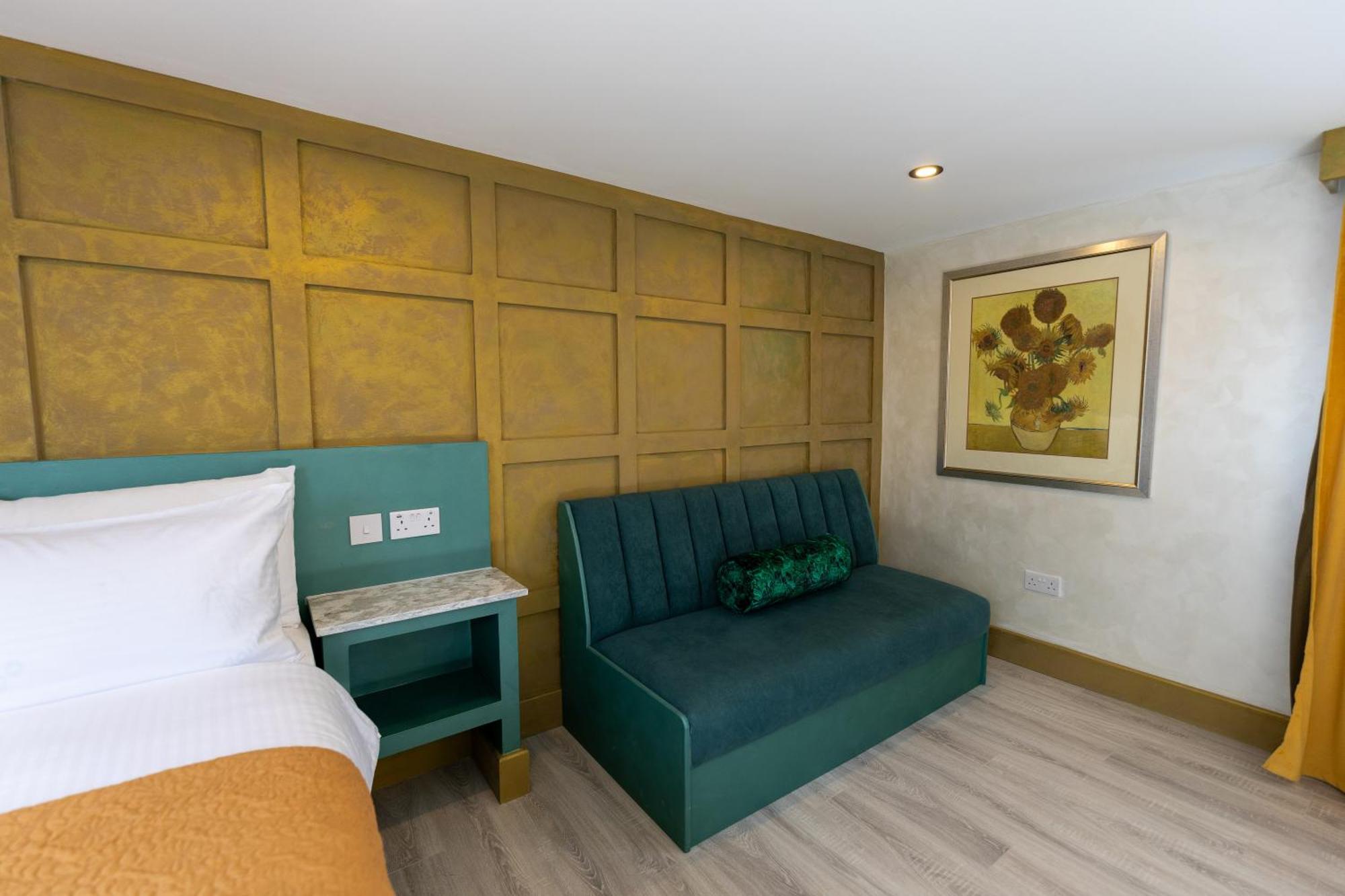 Paragraph Tottenham Hotel Лондон Екстериор снимка