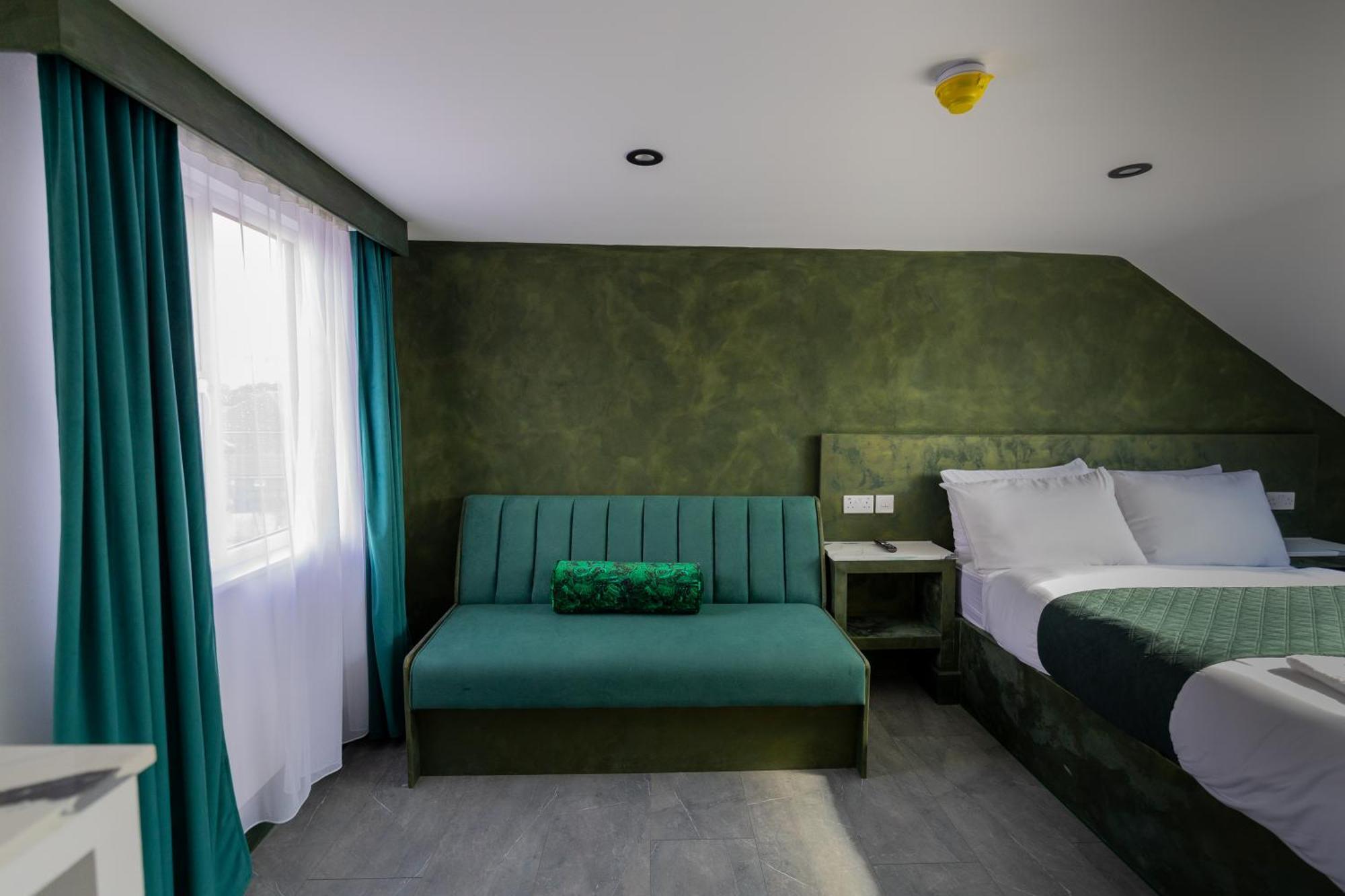 Paragraph Tottenham Hotel Лондон Екстериор снимка