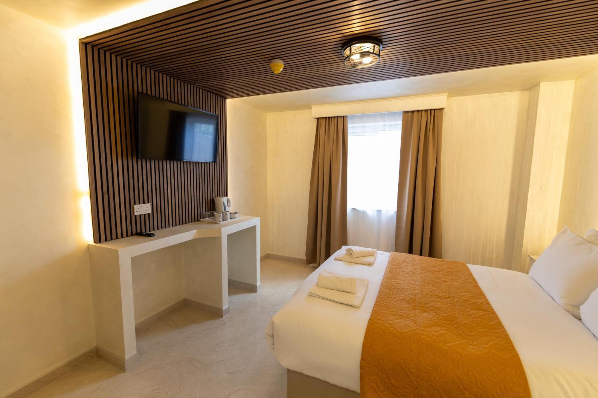 Paragraph Tottenham Hotel Лондон Екстериор снимка