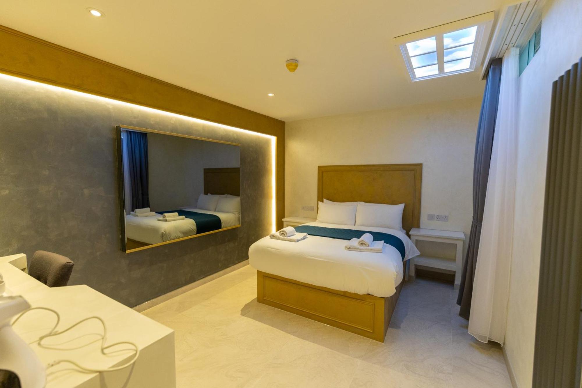 Paragraph Tottenham Hotel Лондон Екстериор снимка