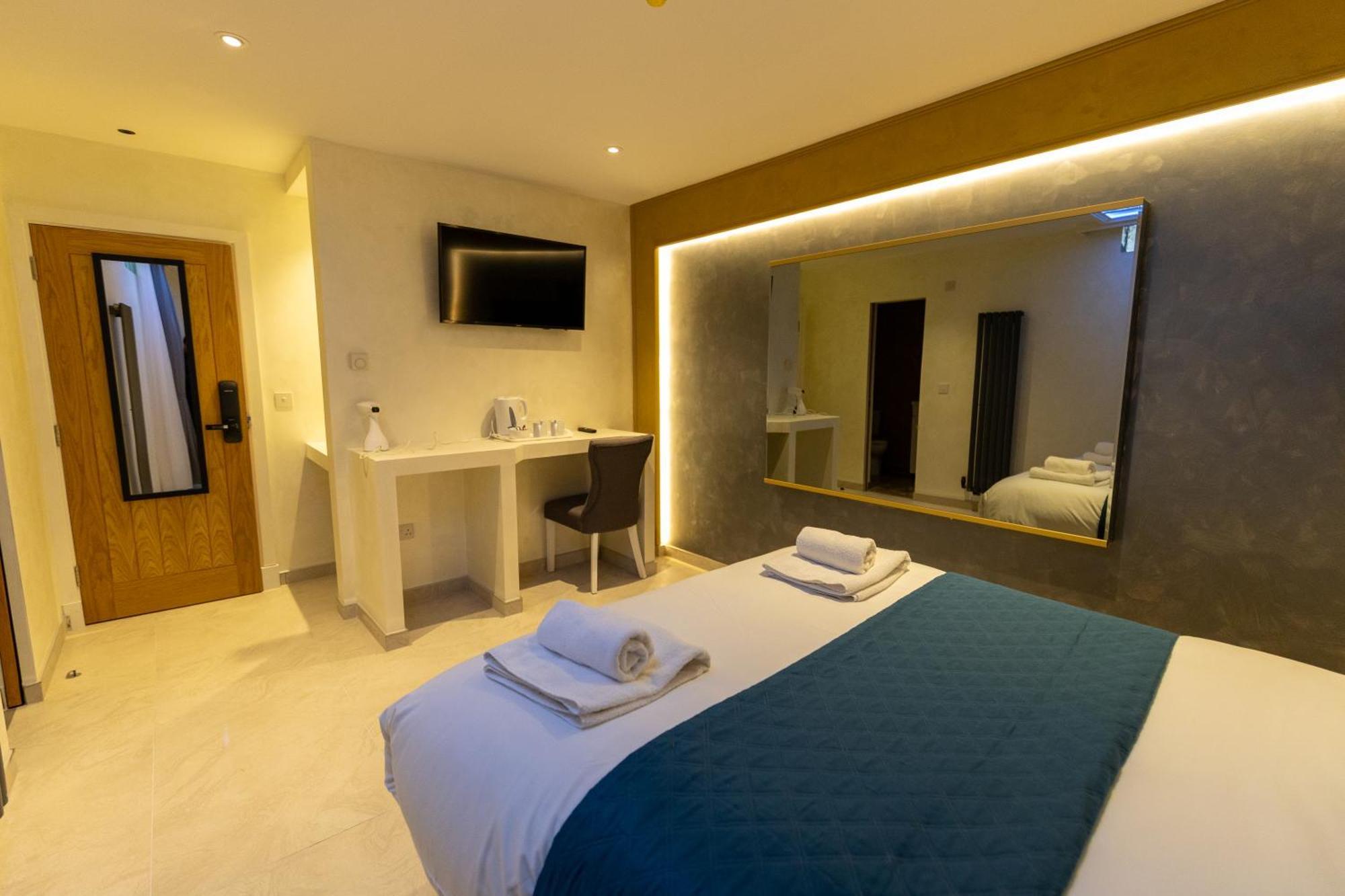 Paragraph Tottenham Hotel Лондон Екстериор снимка