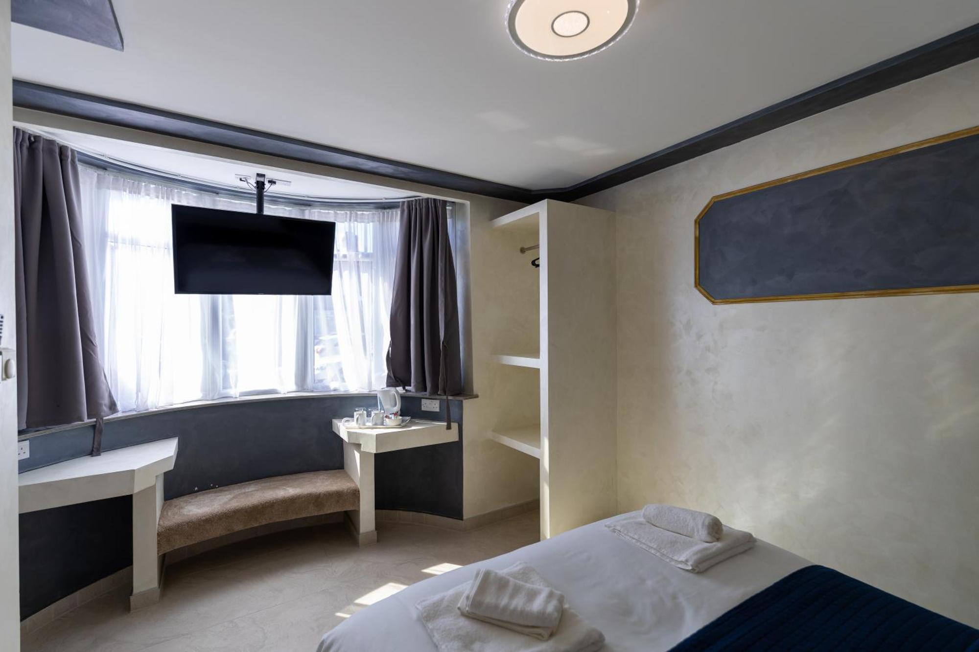Paragraph Tottenham Hotel Лондон Екстериор снимка